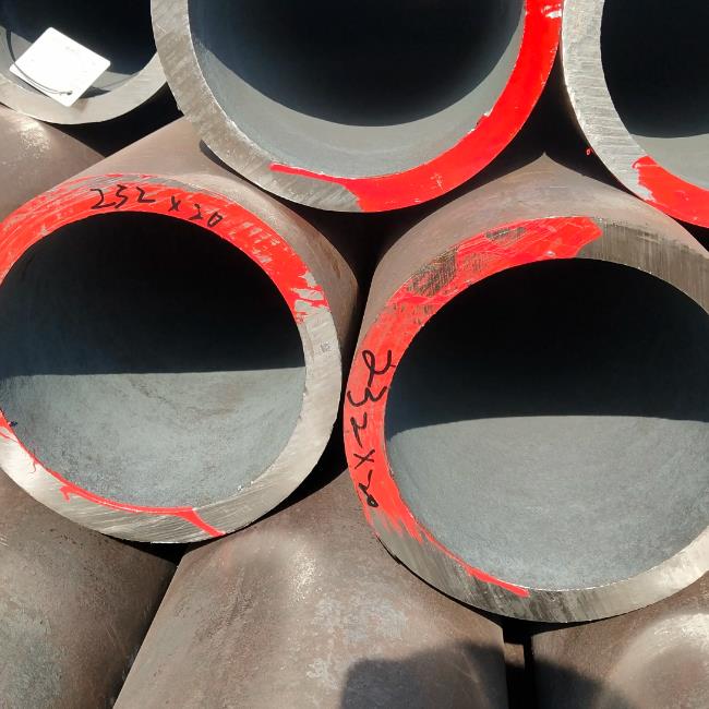 山東大口徑無縫鋼管現貨批發